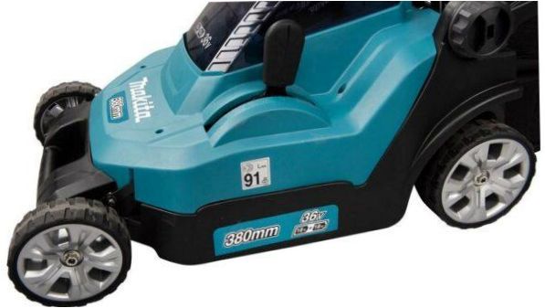 Makita DLM382Z