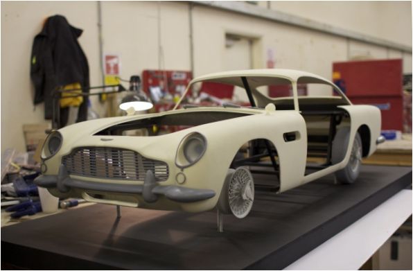 Aston Martin DB4 3D modelis